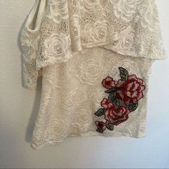 Bluebell Tank Top Lace Ruffle White Floral Embroidered - Picture 4 of 10